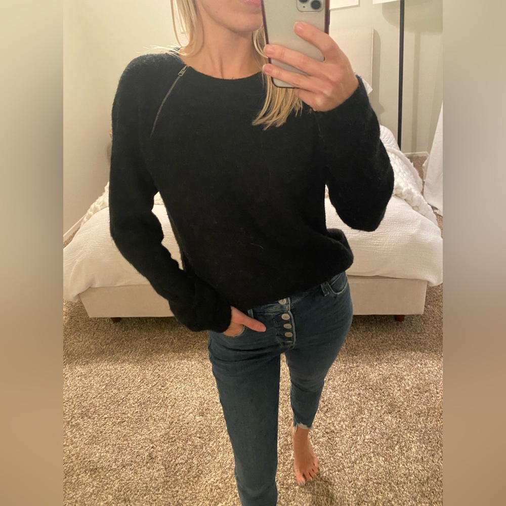 Black Abercrombie sweater with zipper detail